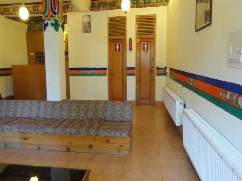 Hôtel Mandala à Leh Extérieur photo